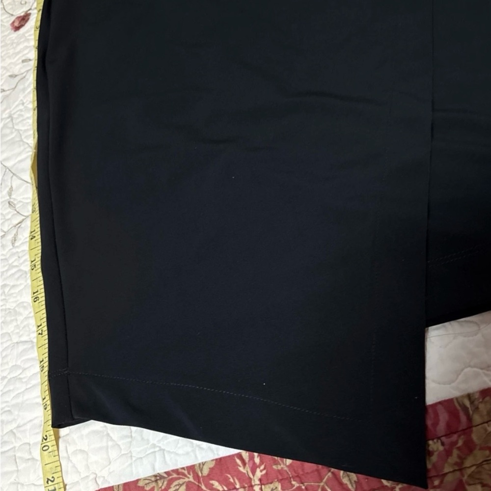 Karen Kane L51524 Black Stretch
Jersey Asymmetric Hem Mini Skirt Size
L. NWT - Picture 3 of 8